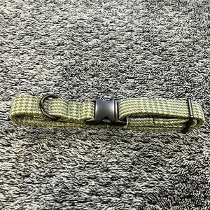 Green patterned dog collar